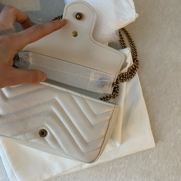 ***SOLD**** Brand new GG Marmont matelassé leather super mini bag - Picture 10 of 10